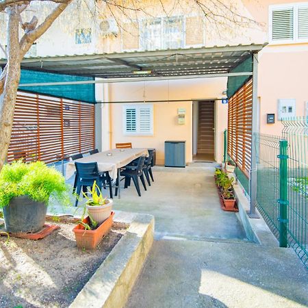 Apartmani Ana Tivat Exterior foto