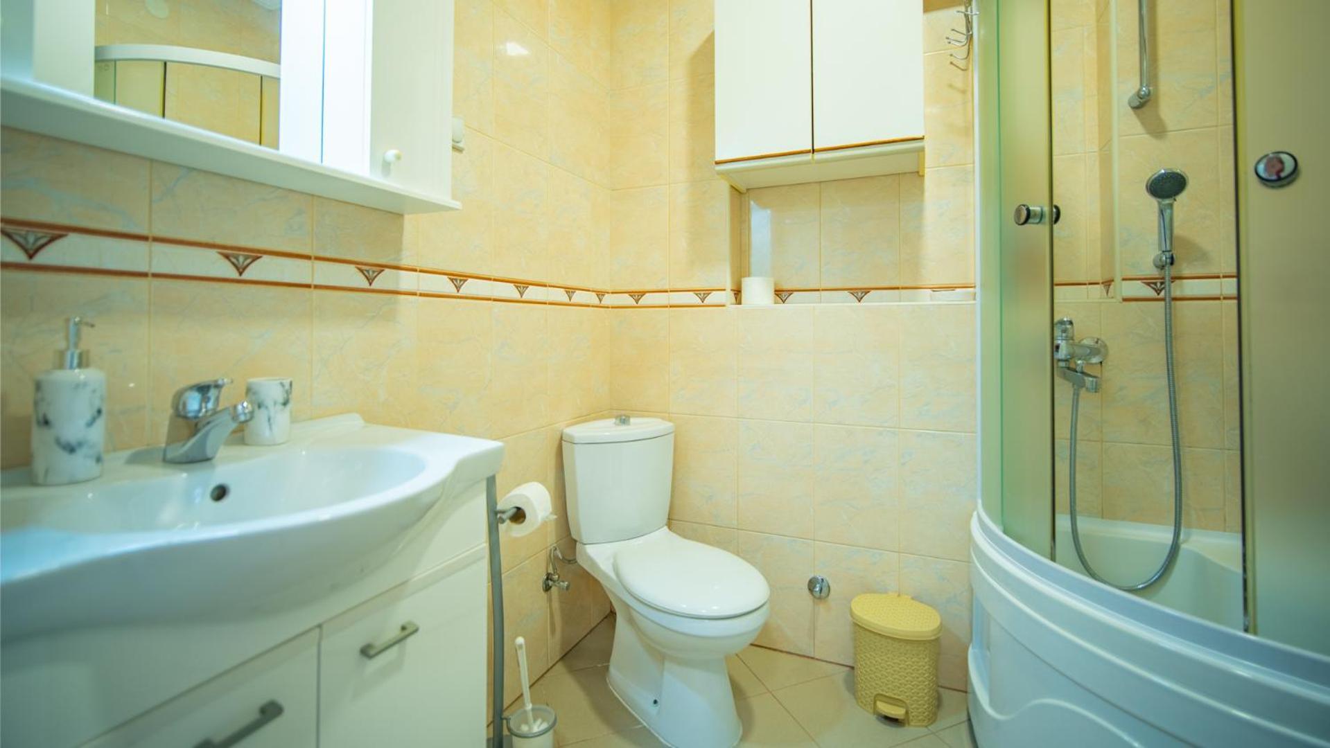 Apartmani Ana Tivat Exterior foto